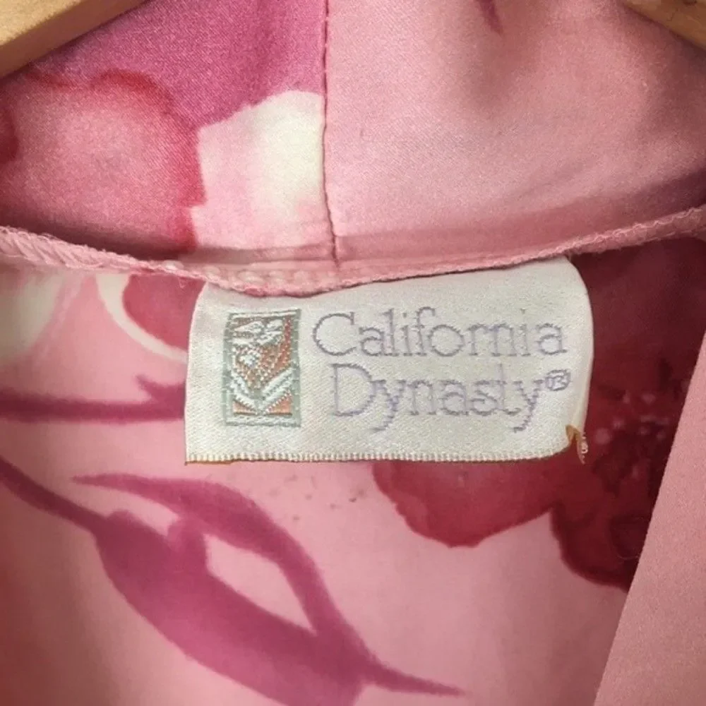 Vtg Y2k California Dynasty pink Floral Kaftan Casual 1-size wrap silky Robe Lady